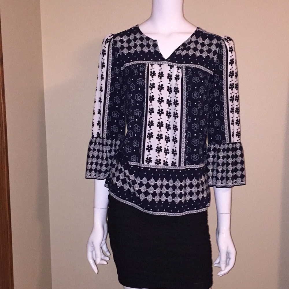 Loft Women blouse size XS